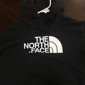 black northface hoodie